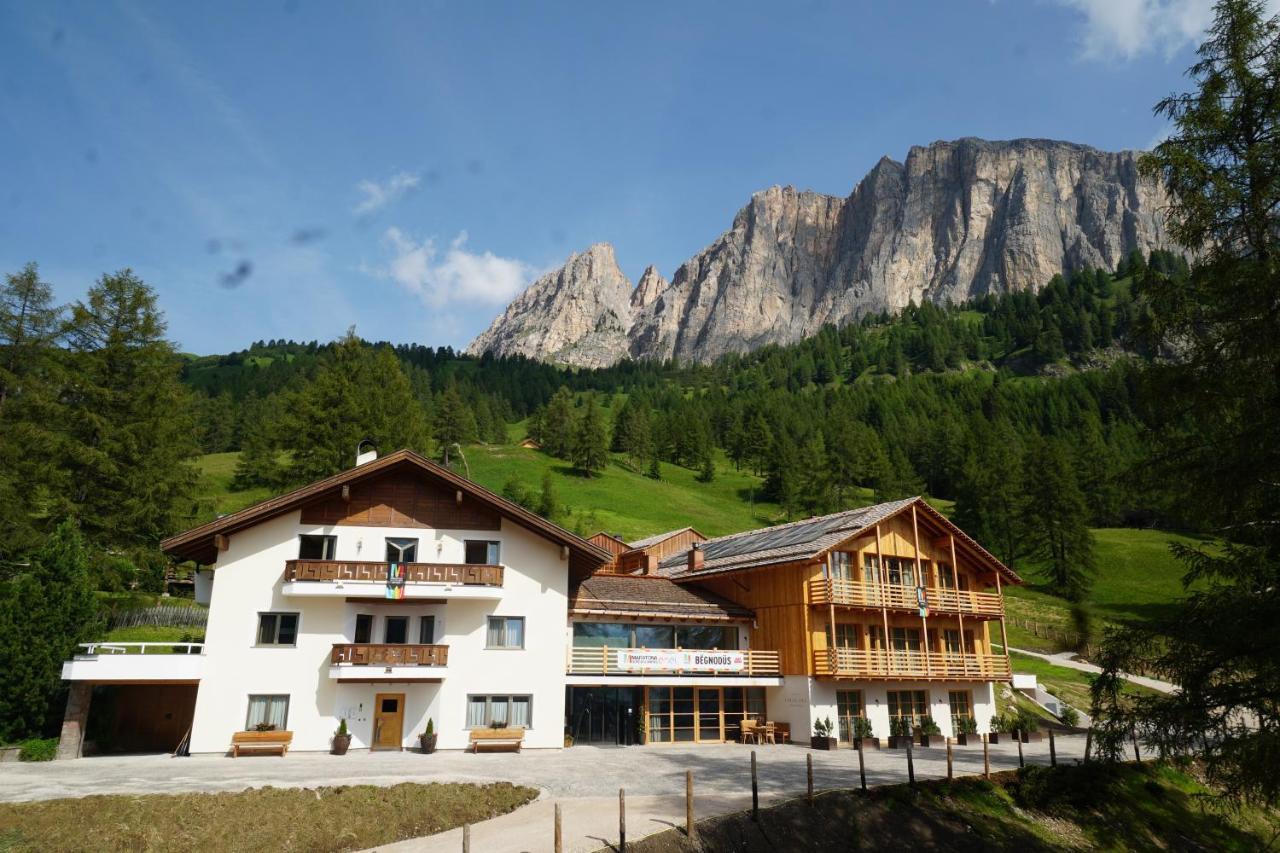 Ciasa Roenn Hotel Colfosco Buitenkant foto