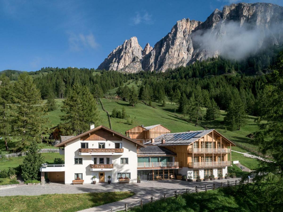 Ciasa Roenn Hotel Colfosco Buitenkant foto